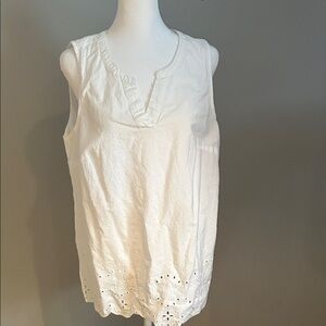 Elegant Sleeveless White Blouse